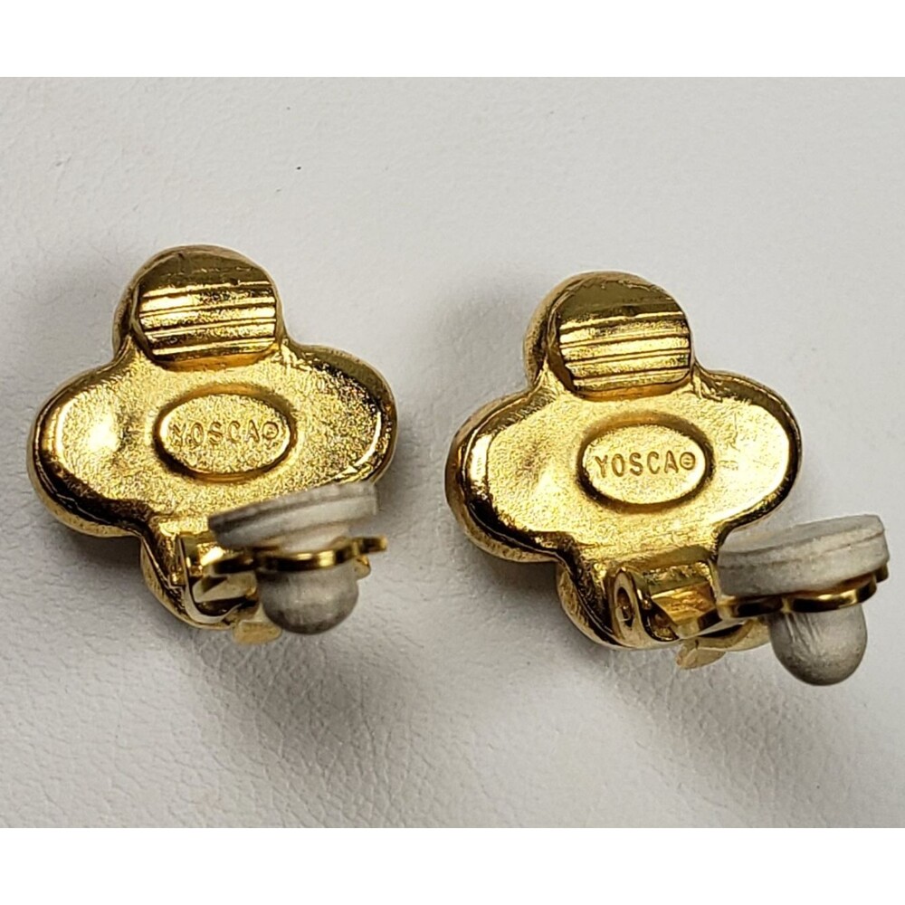 Vintage 1960s Signed YOSCA Gold Tone Crystal & White Cabochon Clip On Earrings - Picture 9 of 11